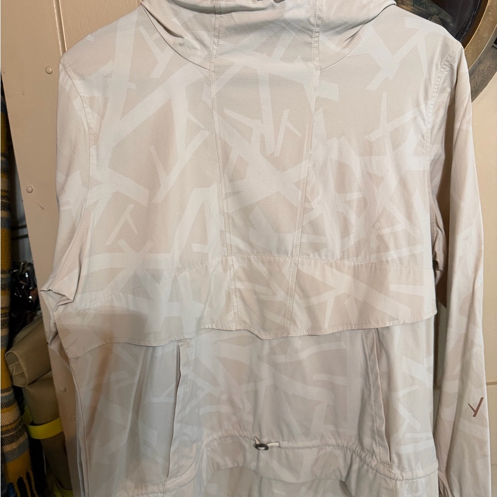 Indyeva pullover windbreaker